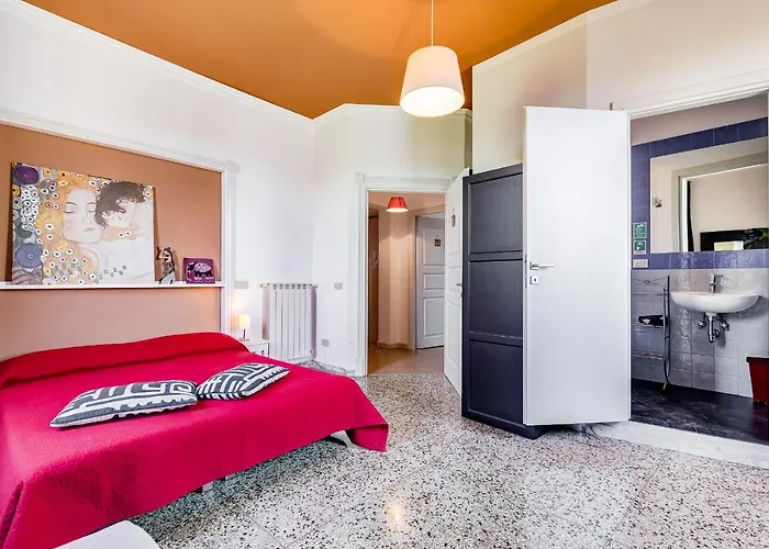 San Pietro 3 E Bagno In Camera Apartment