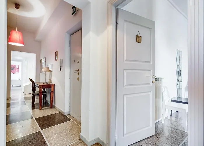 San Pietro 3 E Bagno In Camera Apartment Rom