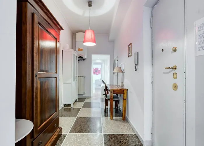 San Pietro 3 E Bagno In Camera Apartment *